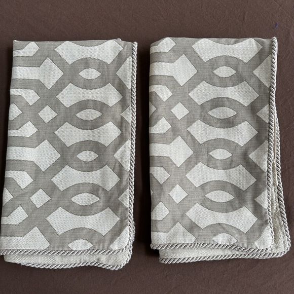 2 Eastern Accents Rayland King Pillow Shams Set Trellis - Picture 3 of 6